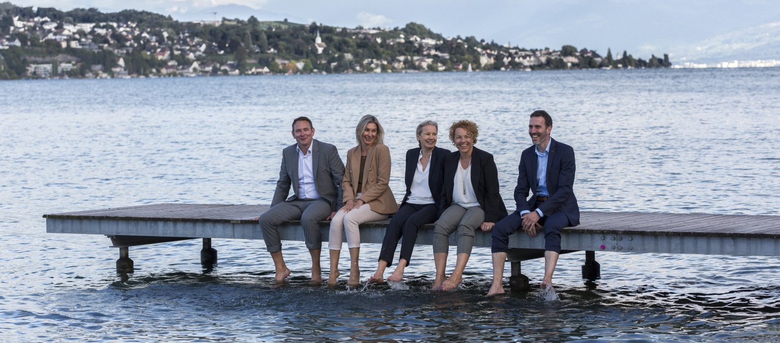 Headhunter für Frauen am Zürichsee, Schweiz